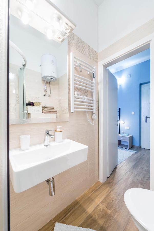Rooms Lucia Сплит Екстериор снимка