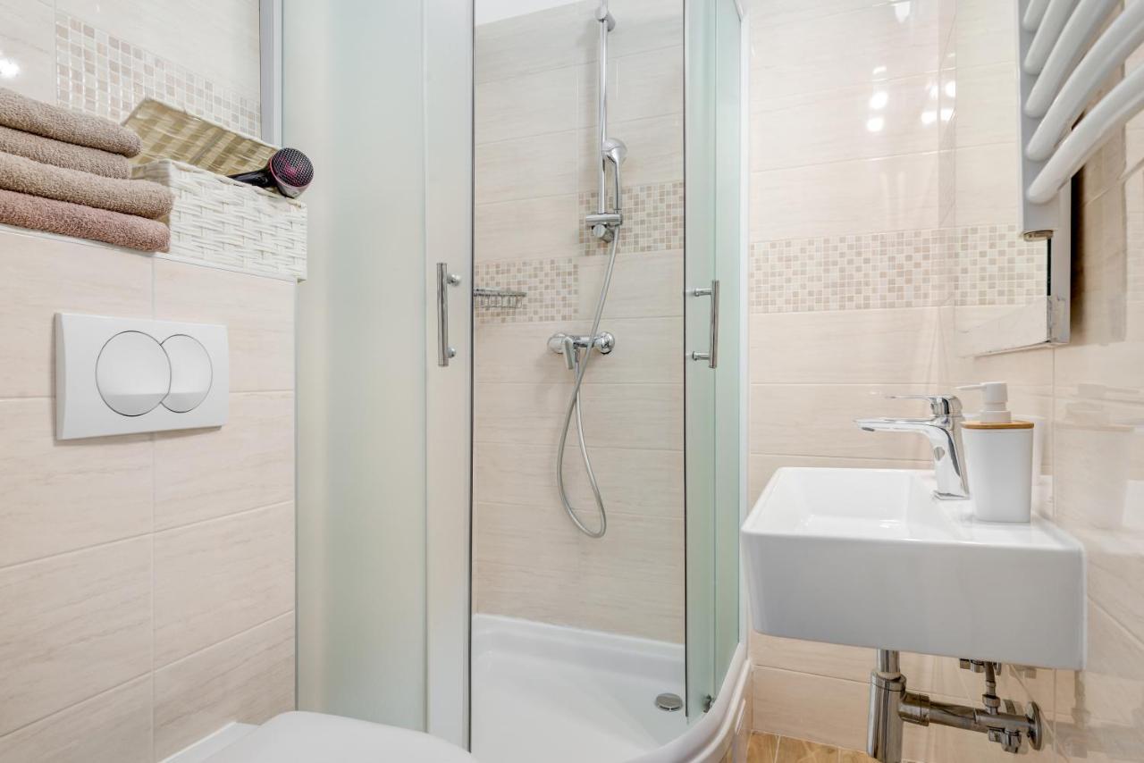 Rooms Lucia Сплит Екстериор снимка