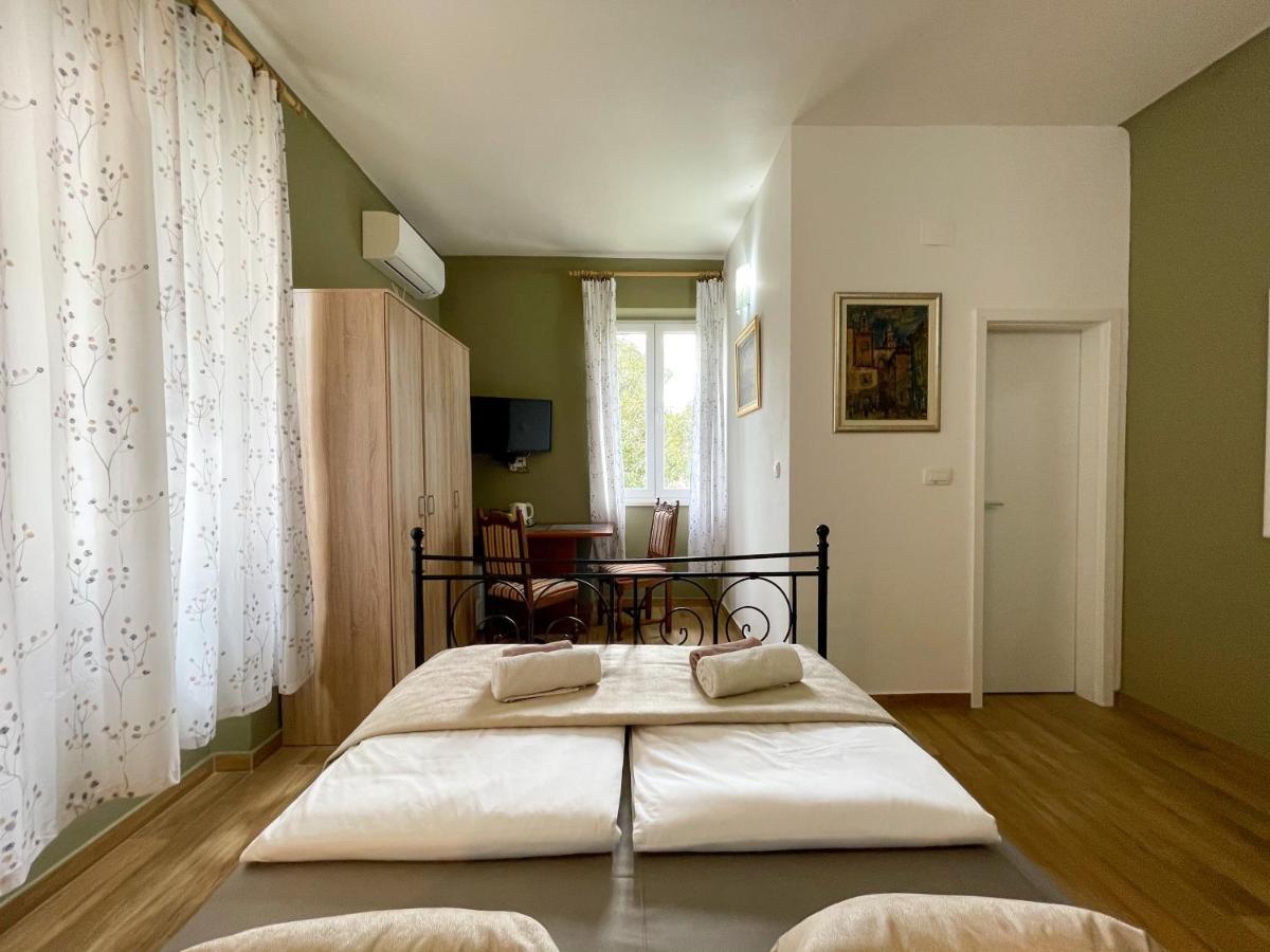 Rooms Lucia Сплит Екстериор снимка