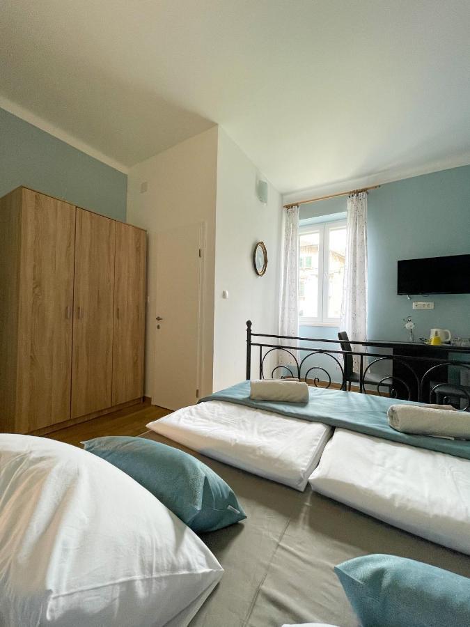Rooms Lucia Сплит Екстериор снимка